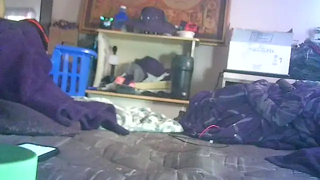 Chatroom XXX en direct de GUAPAN3S3_FIR3