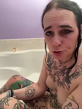 KylaRaven's Live XXX Chat