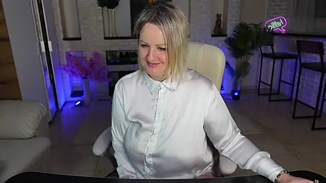 MariemLui Adlı Modelin Canlı XXX Sohbeti