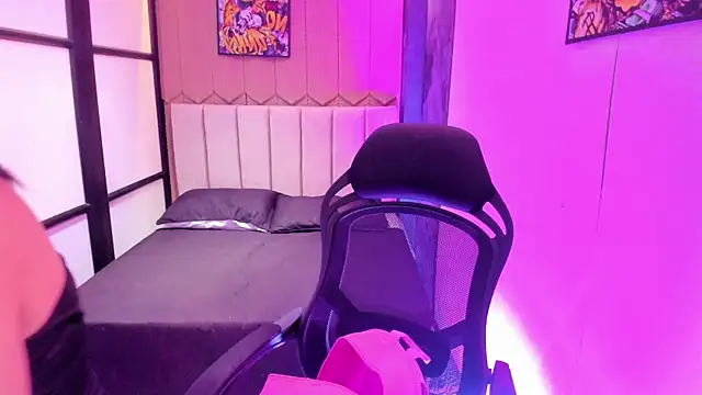 GemmaBrownのライブXXXチャット