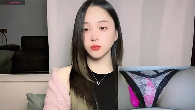 woaiqinqin's Live XXX Chat