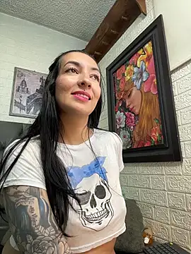 SALOME_KORLAND's Live XXX Chat