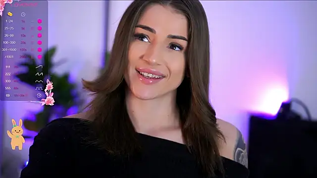 دردشة BabbyAisha الجنسية المباشرة