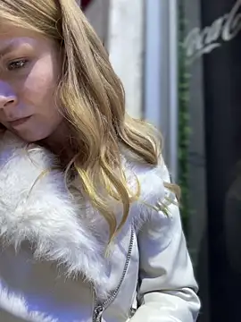 AnastasiaAniess' Live XXX Chat