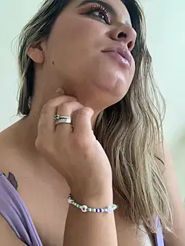 Candy_srのライブXXXチャット