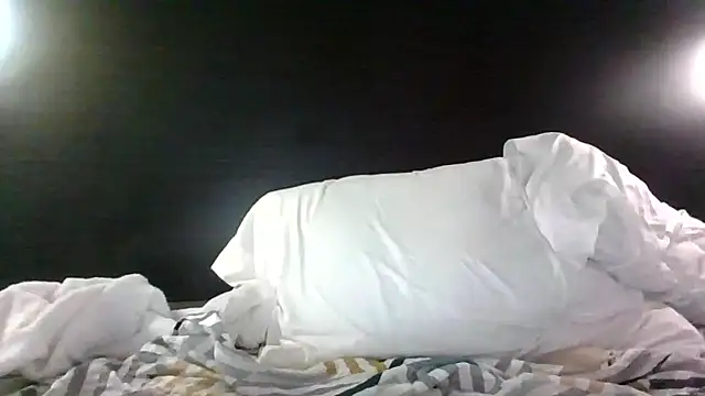 Pokazy przed kamerką – HarvryBlaze