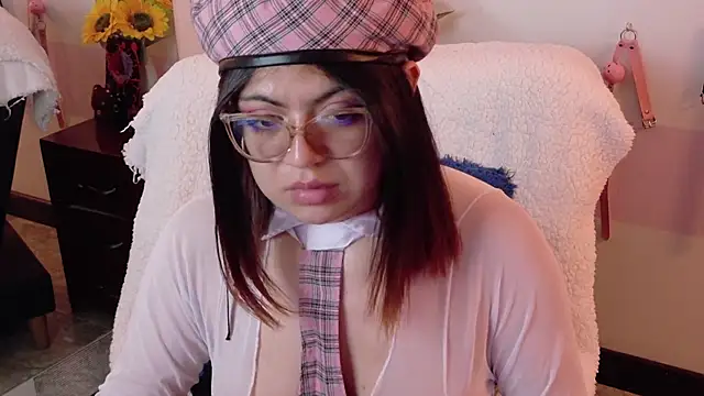 Catwhite_ Live XXX-chat