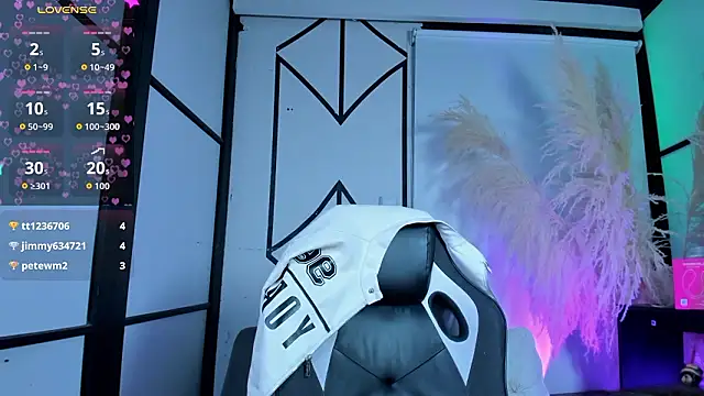 KarelyMitchel 现场XXX聊天