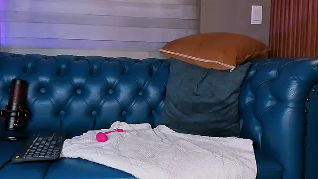 Abby_Saenz01 Chat XXX live