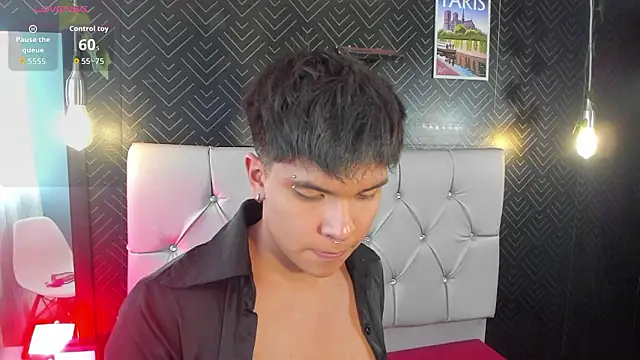 Thiago_KozakのライブXXXチャット