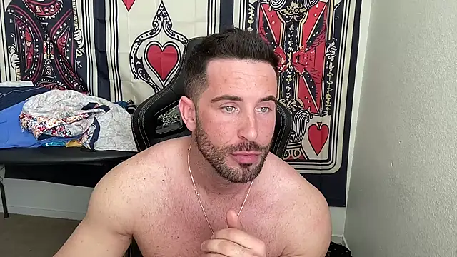 brettmycles28 라이브 XXX 채팅