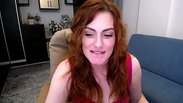 LindaLiony's Live XXX Chat