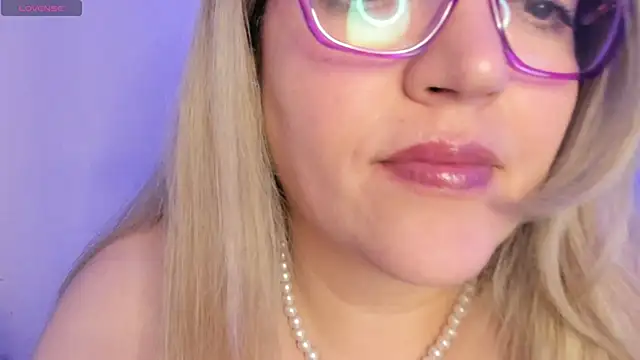 Naty_Mature_のウェブカメラショー