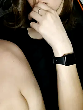 Živý XXX chat Aashikalaa