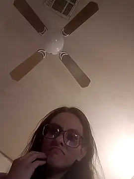 snowbird1117 现场XXX聊天