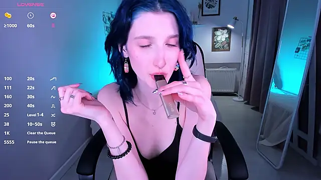 Lil_Melanie_ live XXX chat