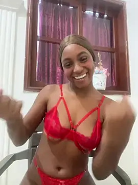 LiaTrainor Live XXX-chat