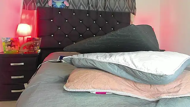 dereck_karter Adlı Modelin Canlı XXX Sohbeti