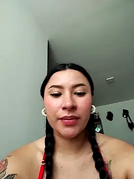 1Dulce2 élő XXX-chatje