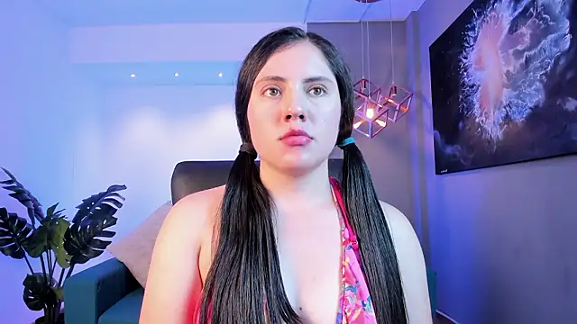 Czat XXX na żywo – Alicee_Broownn