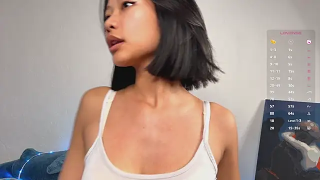 MadnessQueen Live XXX-chat