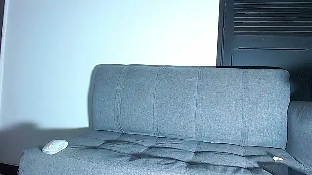 Techno_420_ লাইভ XXX চ্যাট