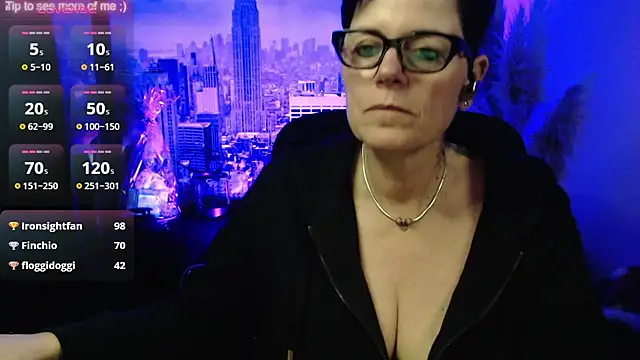 ninarandmann's Live XXX Chat