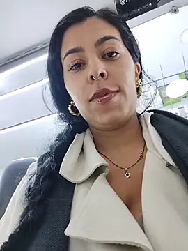 Czat XXX na żywo – Luianna