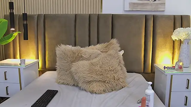 SaraLugo Chat XXX in diretta