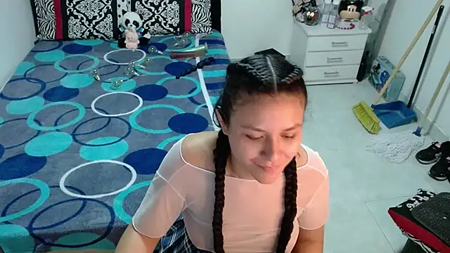 soniafuckboobs 现场XXX聊天