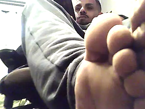 CasadoFavellaのライブXXXチャット