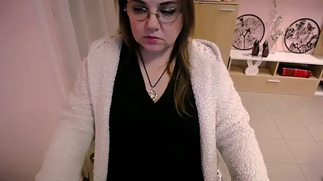 Sembang XXX Secara Langsung NeuroDoll