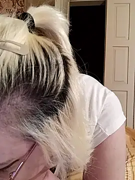 Sembang XXX Secara Langsung VikaKing