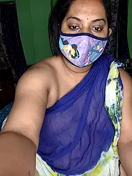 MAGGO-11のウェブカメラショー