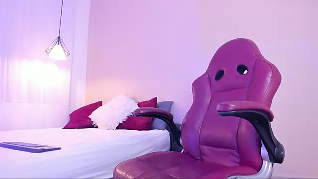 bellawild_ 现场XXX聊天