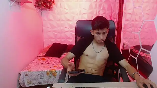 Chat +18 de Kei_23 ao vivo