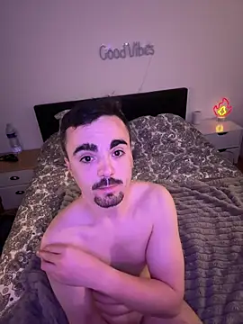 Онлайн чат XXX LunaXmilo