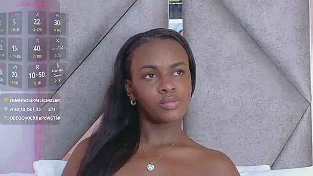 Sally-Noa Chat XXX live