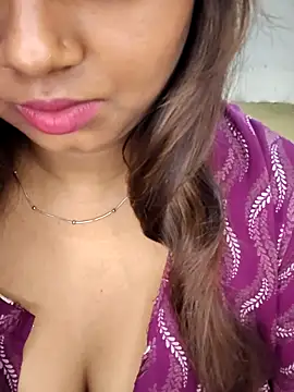 Show modela Marathi_khushi1 na web-kameri