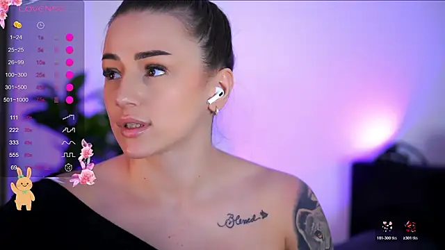 BabbyAisha 现场XXX聊天