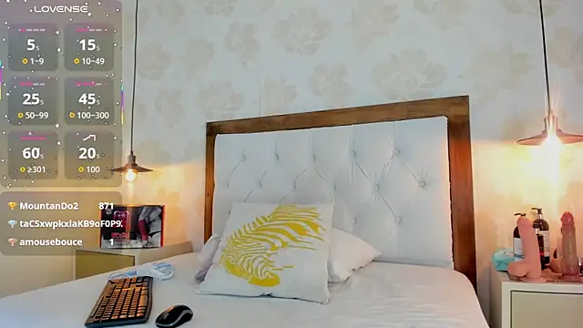 IRISCLARK1 라이브 XXX 채팅