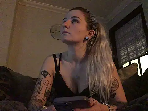 xxamyleighxx's Live XXX Chat