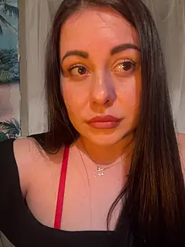 DaisyStreet Live XXX Chat