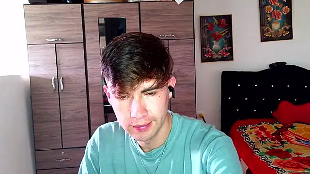 Chat +18 de samael1107 ao vivo