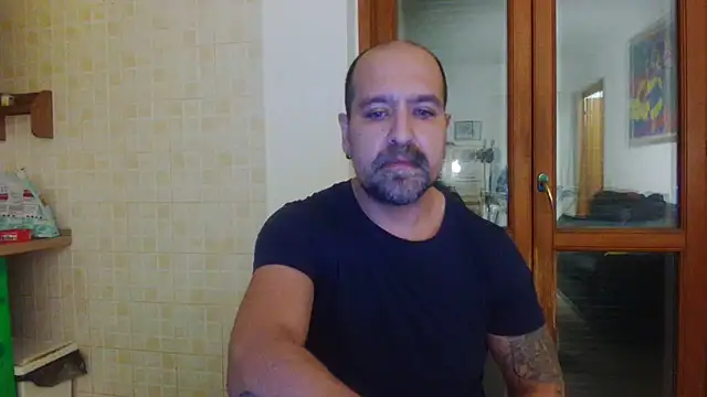 AMIRDIB2025: διαδικτυακό σόου στην κάμερα