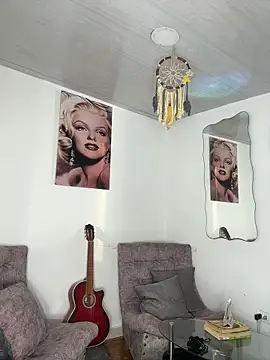 Mydreams69 Live XXX Chat