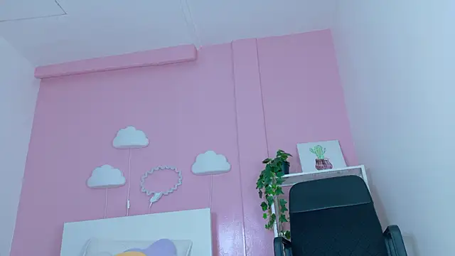 แชท XXX สดของ SeleneGibson__