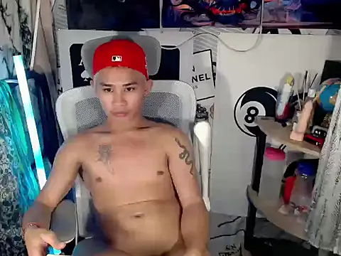 UrPinoyhot's Live XXX Chat