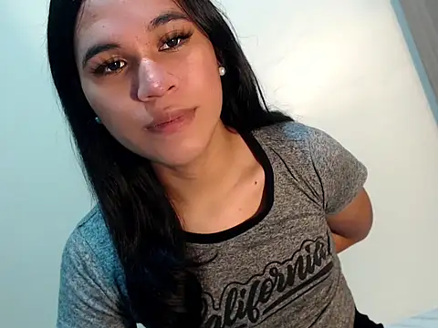 Asianblk_barbiedoll Show Webcam