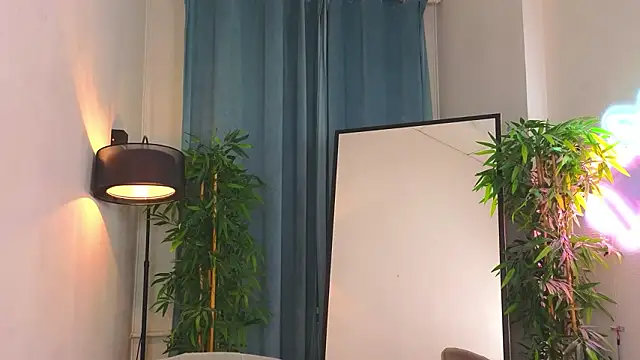 crisp1n's Live XXX Chat